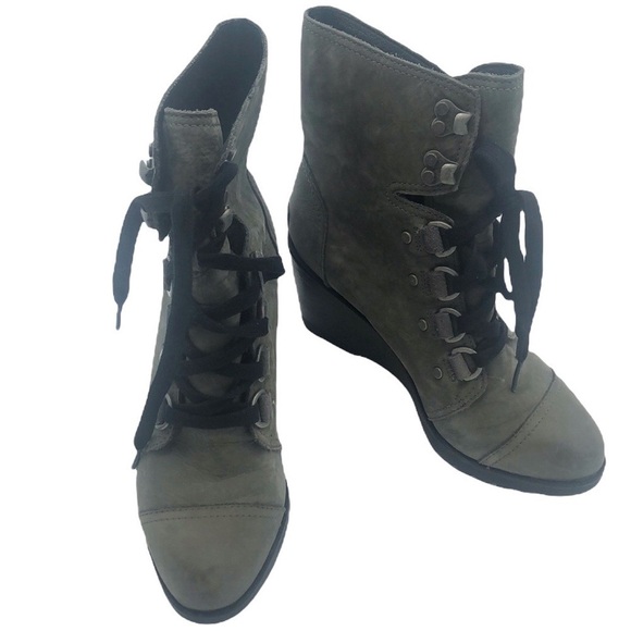 Sorel Gray After Hours Lace Up Wedge Ankle Boots - Picture 1 of 9